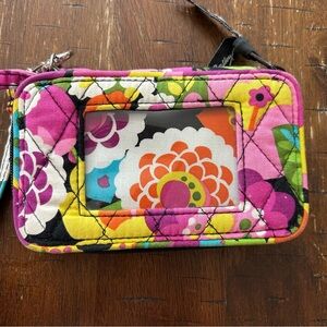 Vera Bradley‎ Quilted Super Smart Zip Around Wristlet Va Va Bloom